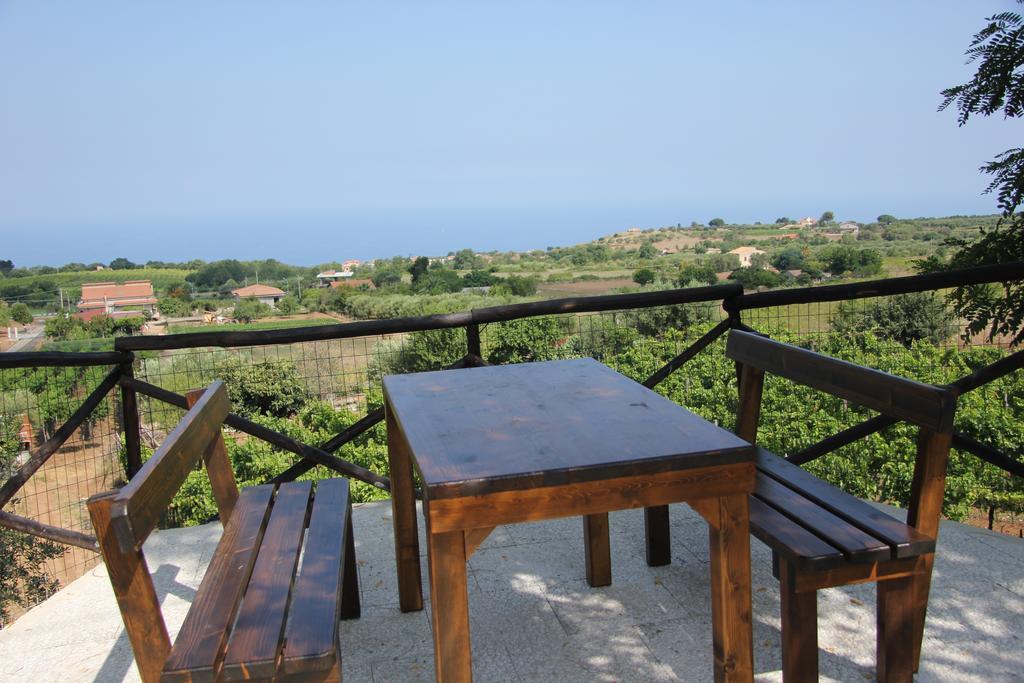 Borgo San Cosmo Tropea Acomodação com café da manhã Brattiro Exterior foto