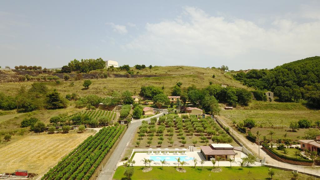 Borgo San Cosmo Tropea Acomodação com café da manhã Brattiro Exterior foto
