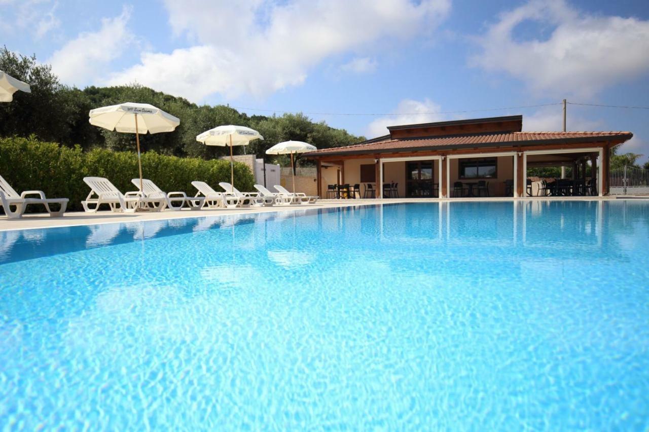 Borgo San Cosmo Tropea Acomodação com café da manhã Brattiro Exterior foto